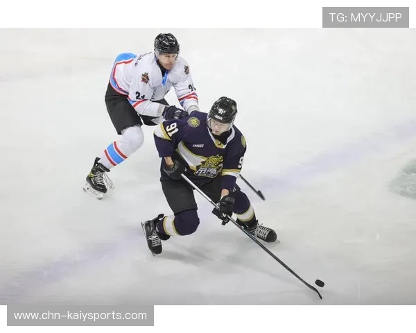 冰球决赛上演不可思议绝杀,球迷失声