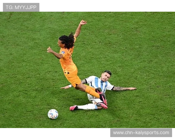 梅西儿子模仿爸爸庆祝动作，全家笑疯