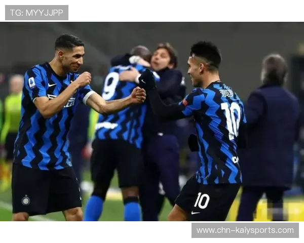 泽林斯基弧顶处轰入世界波远射，国际米兰收获联赛四连胜领跑榜首