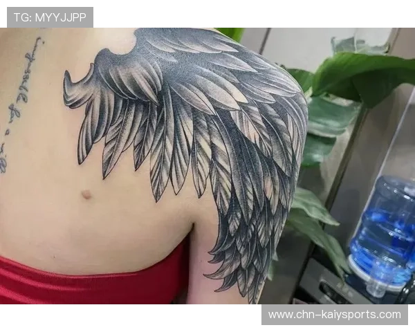 贝克汉姆的天使纹身：带动一代人的潮流，贝克汉姆天使之翼纹身图案