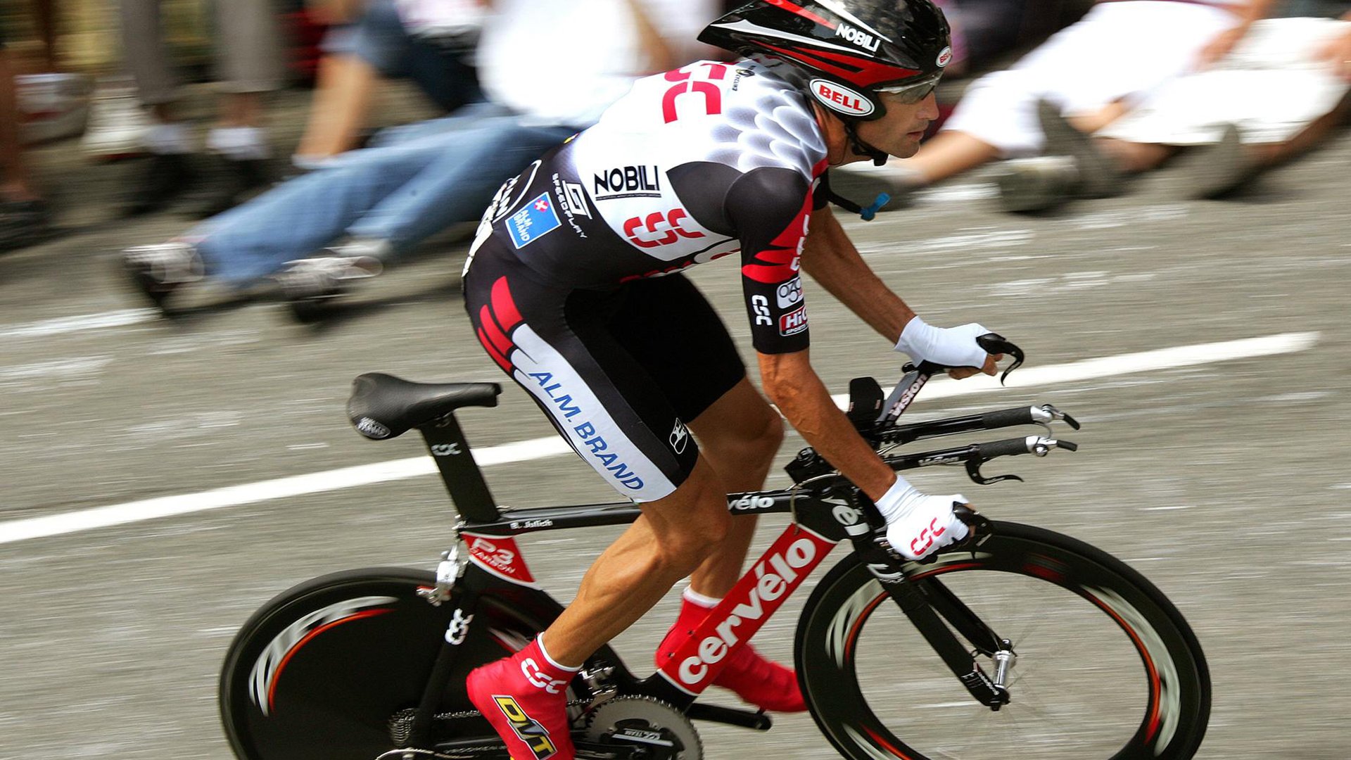 76人队攻防两端平衡，目标冠军，76人队2号